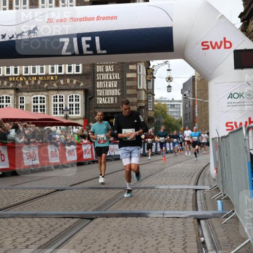 05.10.2025 - 20. swb-Marathon Bremen Yannick Fuchs http://msf.ph/oto/9287081 05.10.2025 13:05:23 Ziel 236, 917, 1607, 4291, 5103, 7987 meine-sportfotos.de