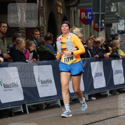 05.10.2025 - 20. swb-Marathon Bremen Strokosch-Dieckow http://msf.ph/oto/9287169 05.10.2025 11:19:52 Ziel 11216 meine-sportfotos.de