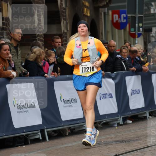05.10.2025 - 20. swb-Marathon Bremen Strokosch-Dieckow http://msf.ph/oto/9287269 05.10.2025 11:19:52 Ziel 11216 meine-sportfotos.de