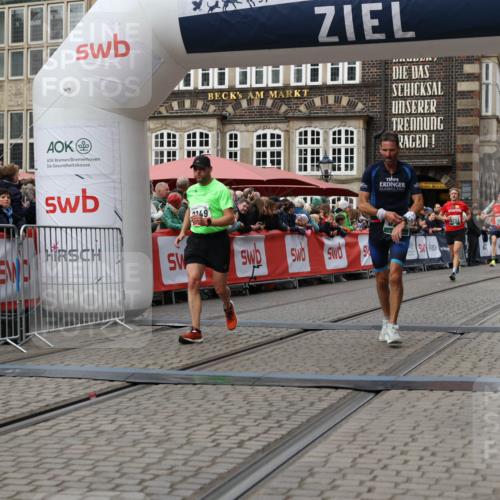 05.10.2025 - 20. swb-Marathon Bremen Yannick Fuchs http://msf.ph/oto/9287414 05.10.2025 13:05:46 Ziel 1307, 2249, 2988, 4255, 6251, 8923 meine-sportfotos.de