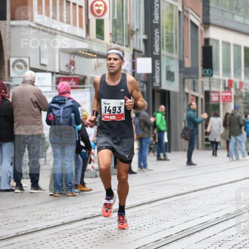 05.10.2025 - 20. swb-Marathon Bremen Strokosch-Dieckow http://msf.ph/oto/9287985 05.10.2025 12:26:33 Ziel 1493, 1493 meine-sportfotos.de