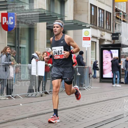 05.10.2025 - 20. swb-Marathon Bremen Strokosch-Dieckow http://msf.ph/oto/9288067 05.10.2025 12:26:37 Ziel 1493, 1493 meine-sportfotos.de