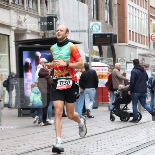 05.10.2025 - 20. swb-Marathon Bremen Strokosch-Dieckow http://msf.ph/oto/9288418 05.10.2025 12:28:17 Ziel 542, 1113, 1730, 2053, 2159, 542, 1113, 1730, 2053, 2159 meine-sportfotos.de