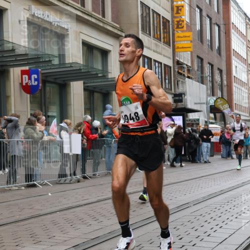 05.10.2025 - 20. swb-Marathon Bremen Strokosch-Dieckow http://msf.ph/oto/9288814 05.10.2025 12:28:39 Ziel 600, 717, 1113, 1948, 2159, 2292, 600, 717, 1113, 1948, 2159, 2292 meine-sportfotos.de