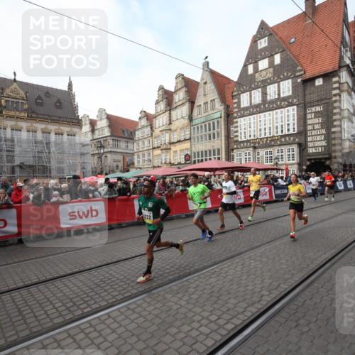 05.10.2025 - 20. swb-Marathon Bremen Yannick Fuchs http://msf.ph/oto/9289635 05.10.2025 10:45:45 Ziel 28, 8000, 9200, 9222, 9709, 10639, 10792, 11678, 11745 meine-sportfotos.de