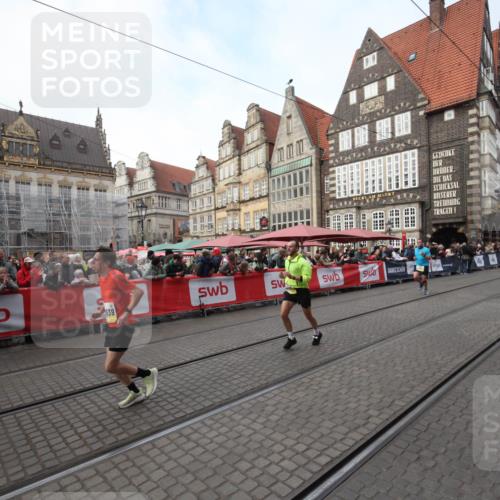 05.10.2025 - 20. swb-Marathon Bremen Yannick Fuchs http://msf.ph/oto/9289655 05.10.2025 10:45:48 Ziel 28, 9709, 9960, 10350, 10639, 10792, 10823 meine-sportfotos.de
