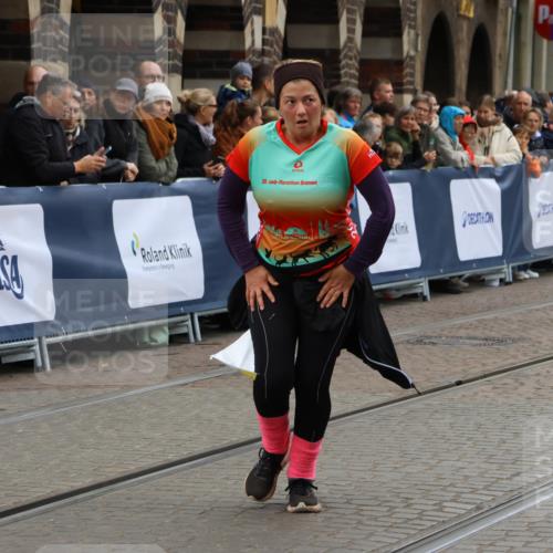 05.10.2025 - 20. swb-Marathon Bremen Strokosch-Dieckow http://msf.ph/oto/9290268 05.10.2025 11:23:55 Ziel 10774 meine-sportfotos.de