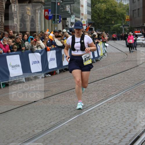 05.10.2025 - 20. swb-Marathon Bremen Strokosch-Dieckow http://msf.ph/oto/9290747 05.10.2025 11:25:15 Ziel 9763 meine-sportfotos.de
