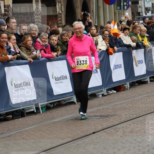 05.10.2025 - 20. swb-Marathon Bremen Strokosch-Dieckow http://msf.ph/oto/9290775 05.10.2025 11:25:34 Ziel  meine-sportfotos.de