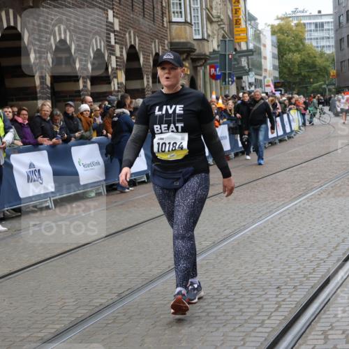 05.10.2025 - 20. swb-Marathon Bremen Strokosch-Dieckow http://msf.ph/oto/9290872 05.10.2025 11:25:47 Ziel 10184 meine-sportfotos.de