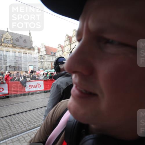 05.10.2025 - 20. swb-Marathon Bremen Yannick Fuchs http://msf.ph/oto/9290935 05.10.2025 10:51:06 Ziel 9199, 9416, 9425, 9630, 9663, 9894, 10206, 10226, 10254, 10378, 10669, 10743, 10932, 11279, 11391, 11573 meine-sportfotos.de