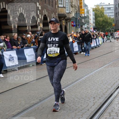 05.10.2025 - 20. swb-Marathon Bremen Strokosch-Dieckow http://msf.ph/oto/9290944 05.10.2025 11:25:47 Ziel 10184 meine-sportfotos.de