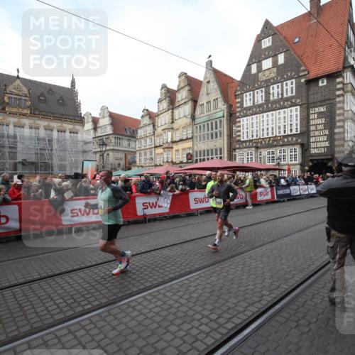 05.10.2025 - 20. swb-Marathon Bremen Yannick Fuchs http://msf.ph/oto/9291039 05.10.2025 10:51:45 Ziel 8333, 9259, 9268, 10436, 10716, 11484 meine-sportfotos.de