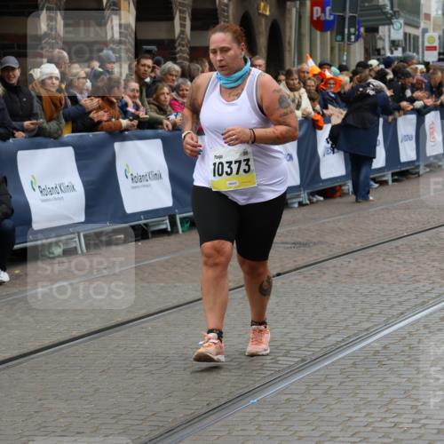 05.10.2025 - 20. swb-Marathon Bremen Strokosch-Dieckow http://msf.ph/oto/9291144 05.10.2025 11:26:10 Ziel 10373 meine-sportfotos.de
