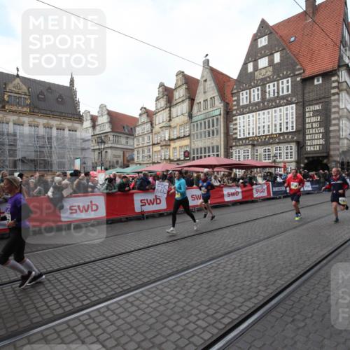 05.10.2025 - 20. swb-Marathon Bremen Yannick Fuchs http://msf.ph/oto/9291173 05.10.2025 10:52:23 Ziel 9584, 9955, 9987, 10719, 10927, 11128, 11458, 11491, 11665 meine-sportfotos.de