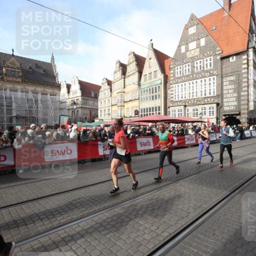 05.10.2025 - 20. swb-Marathon Bremen Yannick Fuchs http://msf.ph/oto/9292370 05.10.2025 10:56:41 Ziel 8118, 9547, 9886, 10008, 10042, 10971, 11260, 11475, 11691 meine-sportfotos.de