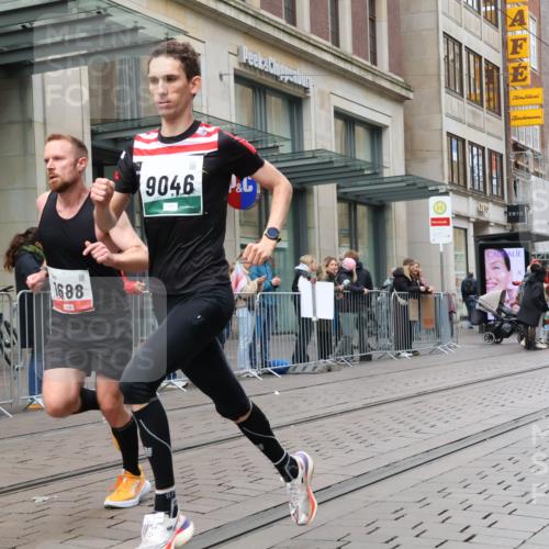 05.10.2025 - 20. swb-Marathon Bremen Strokosch-Dieckow http://msf.ph/oto/9293855 05.10.2025 12:47:21 Ziel 258, 1249, 1688, 5640, 6984, 9046, 258, 1249, 1688, 5640, 6984, 9046 meine-sportfotos.de