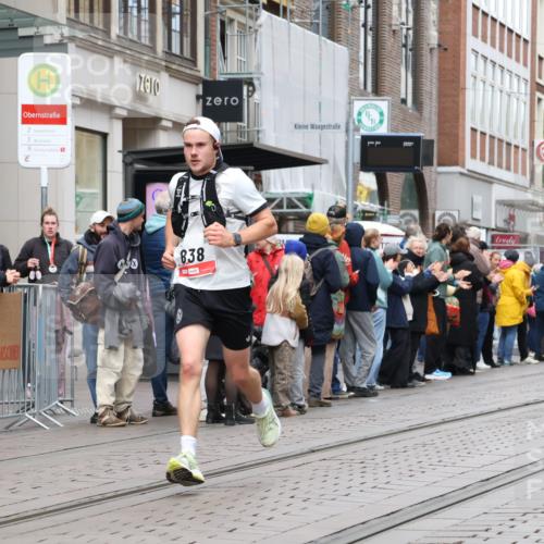 05.10.2025 - 20. swb-Marathon Bremen Strokosch-Dieckow http://msf.ph/oto/9294746 05.10.2025 12:51:46 Ziel 838, 900, 1034, 1360, 1565, 5423, 9080, 838, 900, 1034, 1360, 1565, 5423, 9080 meine-sportfotos.de