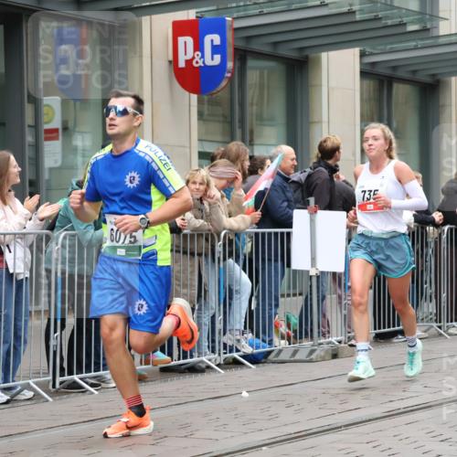05.10.2025 - 20. swb-Marathon Bremen Strokosch-Dieckow http://msf.ph/oto/9295685 05.10.2025 12:55:25 Ziel 140, 735, 787, 933, 1232, 1245, 1418, 1567, 1616, 1907, 2268, 5595, 6075, 140, 735, 787, 933, 1232, 1245, 1418, 1567, 1616, 1907, 2268, 5595, 6075 meine-sportfotos.de