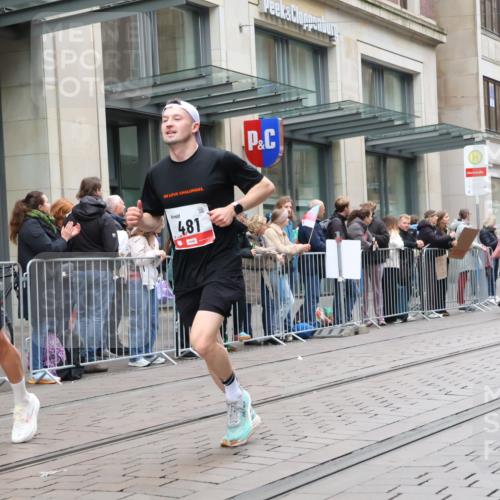 05.10.2025 - 20. swb-Marathon Bremen Strokosch-Dieckow http://msf.ph/oto/9295835 05.10.2025 12:55:51 Ziel 57, 221, 481, 761, 902, 1379, 1633, 1833, 2048, 2135, 3707, 4375, 7766, 57, 221, 481, 761, 902, 1379, 1633, 1833, 2048, 2135, 3707, 4375, 7766 meine-sportfotos.de