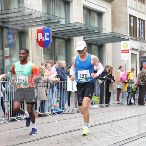 05.10.2025 - 20. swb-Marathon Bremen Strokosch-Dieckow http://msf.ph/oto/9296141 05.10.2025 12:57:17 Ziel 1088, 2168, 2683, 2909, 3153, 3817, 4635, 5028, 8211, 1088, 2168, 2683, 2909, 3153, 3817, 4635, 5028, 8211 meine-sportfotos.de