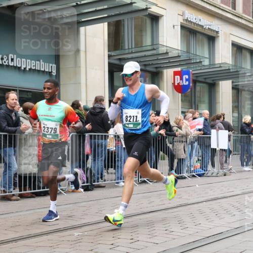 05.10.2025 - 20. swb-Marathon Bremen Strokosch-Dieckow http://msf.ph/oto/9296143 05.10.2025 12:57:17 Ziel 1088, 2168, 2683, 2909, 3153, 3817, 4635, 5028, 8211, 1088, 2168, 2683, 2909, 3153, 3817, 4635, 5028, 8211 meine-sportfotos.de