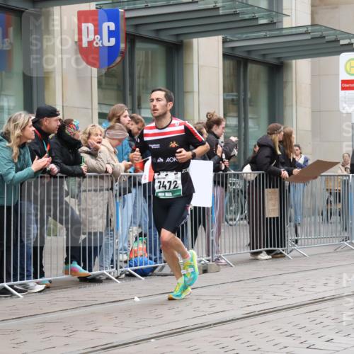 05.10.2025 - 20. swb-Marathon Bremen Strokosch-Dieckow http://msf.ph/oto/9296208 05.10.2025 12:58:10 Ziel 1058, 1258, 1329, 1392, 3705, 4867, 5741, 7269, 7405, 7472, 7816, 1058, 1258, 1329, 1392, 3705, 4867, 5741, 7269, 7405, 7472, 7816 meine-sportfotos.de