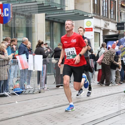 05.10.2025 - 20. swb-Marathon Bremen Strokosch-Dieckow http://msf.ph/oto/9296322 05.10.2025 12:59:17 Ziel 133, 377, 945, 2967, 4369, 4631, 6385, 6912, 7834, 9095, 133, 377, 945, 2967, 4369, 4631, 6385, 6912, 7834, 9095 meine-sportfotos.de