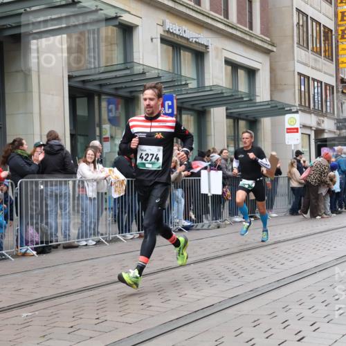 05.10.2025 - 20. swb-Marathon Bremen Strokosch-Dieckow http://msf.ph/oto/9296585 05.10.2025 13:02:33 Ziel 45, 288, 539, 2141, 2585, 3054, 3197, 3381, 4274, 4629, 45, 288, 539, 2141, 2585, 3054, 3197, 3381, 4274, 4629 meine-sportfotos.de