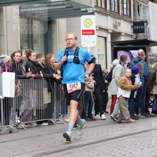 05.10.2025 - 20. swb-Marathon Bremen Strokosch-Dieckow http://msf.ph/oto/9296675 05.10.2025 13:03:38 Ziel 506, 1105, 1652, 2472, 2482, 2656, 3061, 3084, 4215, 4848, 5786, 7070, 8013, 506, 1105, 1652, 2472, 2482, 2656, 3061, 3084, 4215, 4848, 5786, 7070, 8013 meine-sportfotos.de