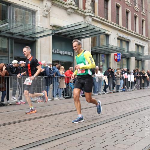 05.10.2025 - 20. swb-Marathon Bremen Strokosch-Dieckow http://msf.ph/oto/9296708 05.10.2025 13:03:55 Ziel 329, 706, 1652, 2068, 2472, 2482, 2643, 2656, 3320, 4848, 6295, 7070, 7583, 7735, 7900, 8013, 329, 706, 1652, 2068, 2472, 2482, 2643, 2656, 3320, 4848, 6295, 7070, 7583, 7735, 7900, 8013 meine-sportfotos.de