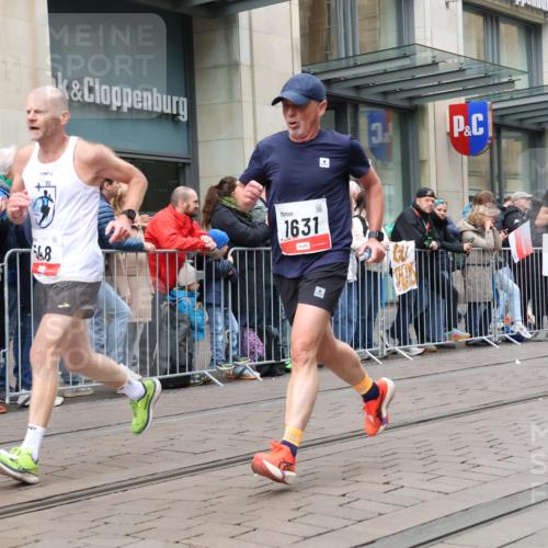05.10.2025 - 20. swb-Marathon Bremen Strokosch-Dieckow http://msf.ph/oto/9296810 05.10.2025 13:04:50 Ziel 236, 548, 685, 917, 1123, 1196, 1607, 1631, 4291, 5103, 5264, 7987, 8729, 9114, 236, 548, 685, 917, 1123, 1196, 1607, 1631, 4291, 5103, 5264, 7987, 8729, 9114 meine-sportfotos.de