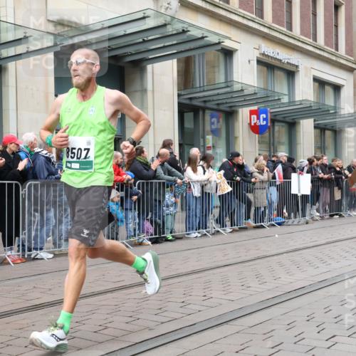 05.10.2025 - 20. swb-Marathon Bremen Strokosch-Dieckow http://msf.ph/oto/9296846 05.10.2025 13:05:13 Ziel 907, 1307, 1641, 2092, 2249, 2360, 2974, 2988, 2990, 3819, 4255, 4313, 4353, 5264, 6251, 7831, 8507, 8923, 9114, 907, 1307, 1641, 2092, 2249, 2360, 2974, 2988, 2990, 3819, 4255, 4313, 4353, 5264, 6251, 7831, 8507, 8923, 9114 meine-sportfotos.de