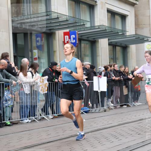 05.10.2025 - 20. swb-Marathon Bremen Strokosch-Dieckow http://msf.ph/oto/9296847 05.10.2025 13:05:14 Ziel 907, 1307, 1641, 2092, 2249, 2360, 2974, 2988, 2990, 3819, 4255, 4313, 4353, 5264, 6251, 7831, 8507, 8923, 907, 1307, 1641, 2092, 2249, 2360, 2974, 2988, 2990, 3819, 4255, 4313, 4353, 5264, 6251, 7831, 8507, 8923 meine-sportfotos.de