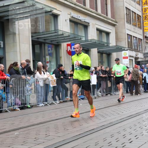 05.10.2025 - 20. swb-Marathon Bremen Strokosch-Dieckow http://msf.ph/oto/9296854 05.10.2025 13:05:17 Ziel 609, 852, 907, 1307, 1641, 2013, 2249, 2360, 2974, 2988, 2990, 3819, 4255, 4313, 4353, 4962, 5599, 6251, 8507, 8923, 609, 852, 907, 1307, 1641, 2013, 2249, 2360, 2974, 2988, 2990, 3819, 4255, 4313, 4353, 4962, 5599, 6251, 8507, 8923 meine-sportfotos.de