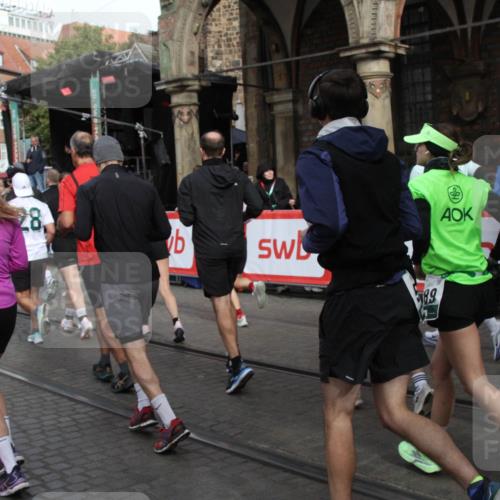 05.10.2025 - 20. swb-Marathon Bremen Yannick Fuchs http://msf.ph/oto/9306444 05.10.2025 11:40:43 Ziel  meine-sportfotos.de