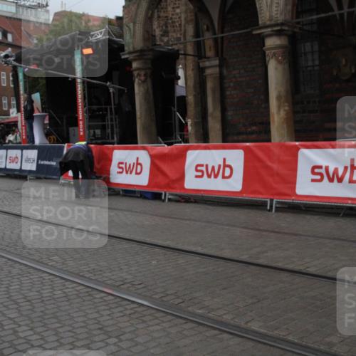 05.10.2025 - 20. swb-Marathon Bremen Yannick Fuchs http://msf.ph/oto/9306468 05.10.2025 11:58:57 Ziel  meine-sportfotos.de