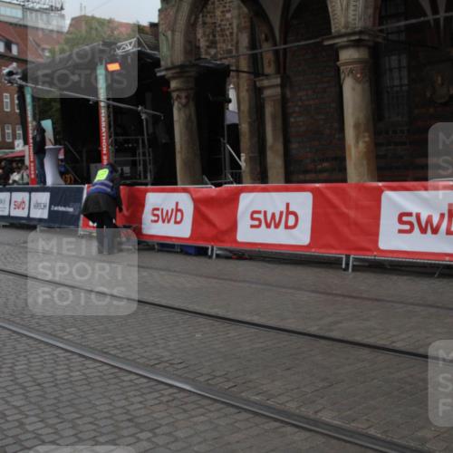 05.10.2025 - 20. swb-Marathon Bremen Yannick Fuchs http://msf.ph/oto/9306479 05.10.2025 11:59:03 Ziel  meine-sportfotos.de