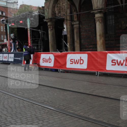 05.10.2025 - 20. swb-Marathon Bremen Yannick Fuchs http://msf.ph/oto/9306492 05.10.2025 11:59:08 Ziel  meine-sportfotos.de