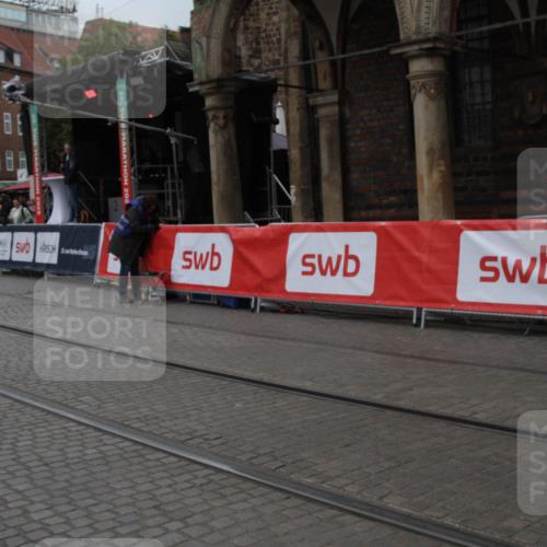 05.10.2025 - 20. swb-Marathon Bremen Yannick Fuchs http://msf.ph/oto/9306515 05.10.2025 11:59:18 Ziel  meine-sportfotos.de