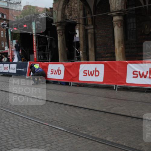 05.10.2025 - 20. swb-Marathon Bremen Yannick Fuchs http://msf.ph/oto/9306548 05.10.2025 11:59:50 Ziel  meine-sportfotos.de