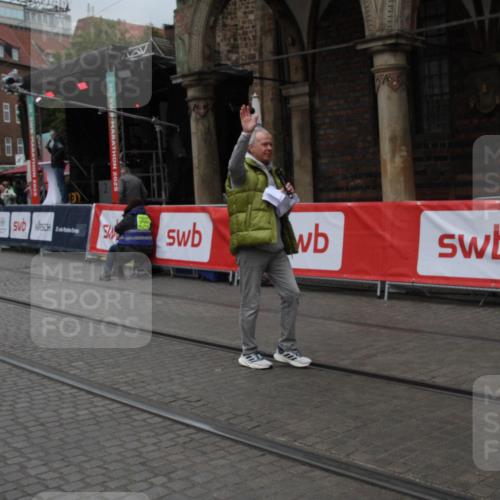 05.10.2025 - 20. swb-Marathon Bremen Yannick Fuchs http://msf.ph/oto/9306609 05.10.2025 12:00:08 Ziel  meine-sportfotos.de