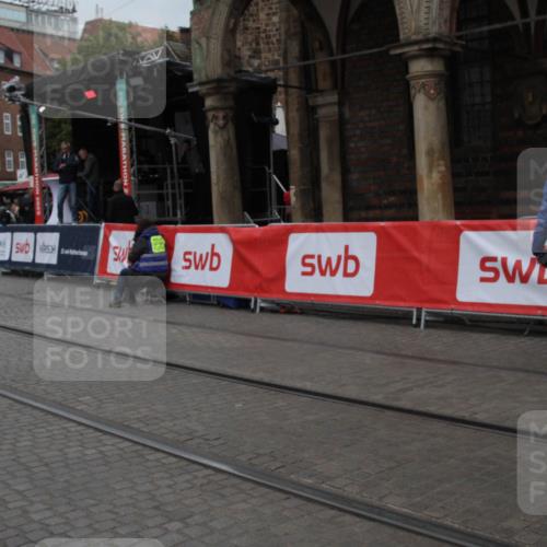 05.10.2025 - 20. swb-Marathon Bremen Yannick Fuchs http://msf.ph/oto/9306731 05.10.2025 12:00:31 Ziel  meine-sportfotos.de