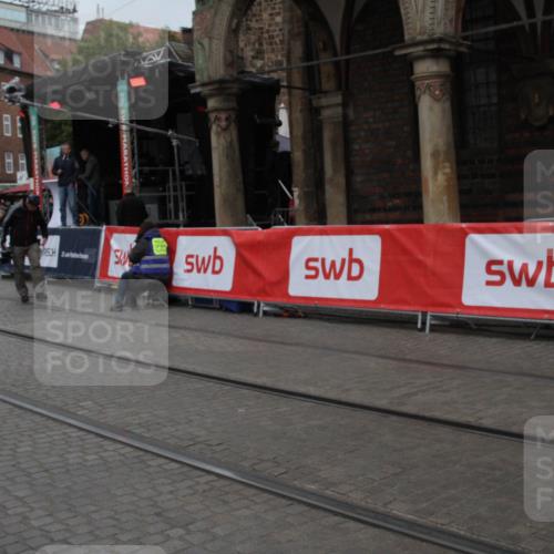 05.10.2025 - 20. swb-Marathon Bremen Yannick Fuchs http://msf.ph/oto/9306764 05.10.2025 12:00:39 Ziel  meine-sportfotos.de