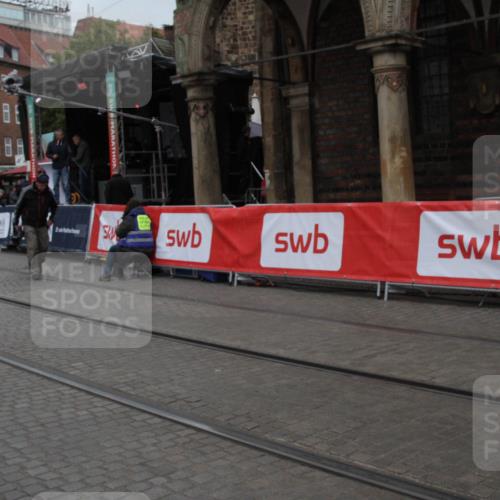 05.10.2025 - 20. swb-Marathon Bremen Yannick Fuchs http://msf.ph/oto/9306767 05.10.2025 12:00:40 Ziel  meine-sportfotos.de