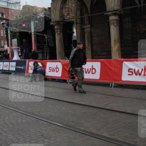 05.10.2025 - 20. swb-Marathon Bremen Yannick Fuchs http://msf.ph/oto/9306786 05.10.2025 12:00:44 Ziel  meine-sportfotos.de