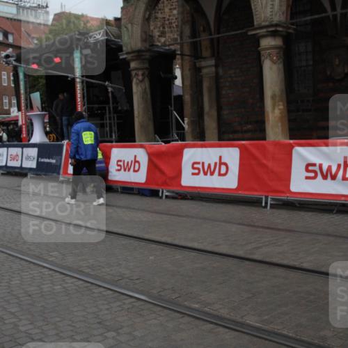 05.10.2025 - 20. swb-Marathon Bremen Yannick Fuchs http://msf.ph/oto/9306809 05.10.2025 12:00:50 Ziel  meine-sportfotos.de