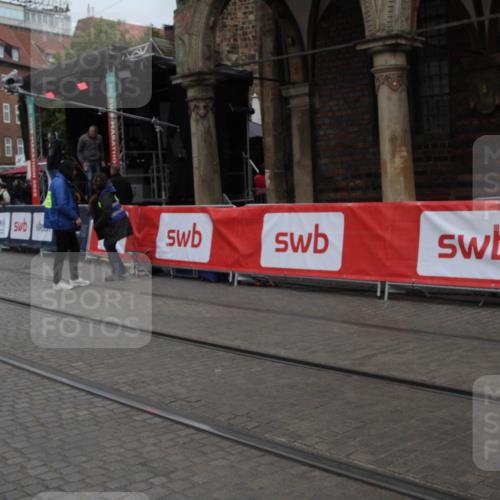 05.10.2025 - 20. swb-Marathon Bremen Yannick Fuchs http://msf.ph/oto/9306832 05.10.2025 12:00:55 Ziel  meine-sportfotos.de