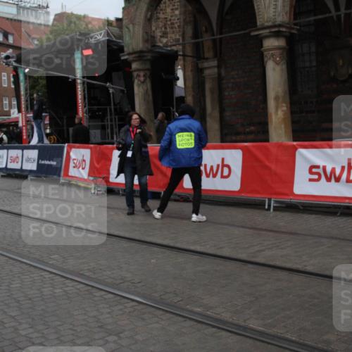 05.10.2025 - 20. swb-Marathon Bremen Yannick Fuchs http://msf.ph/oto/9306850 05.10.2025 12:00:58 Ziel  meine-sportfotos.de
