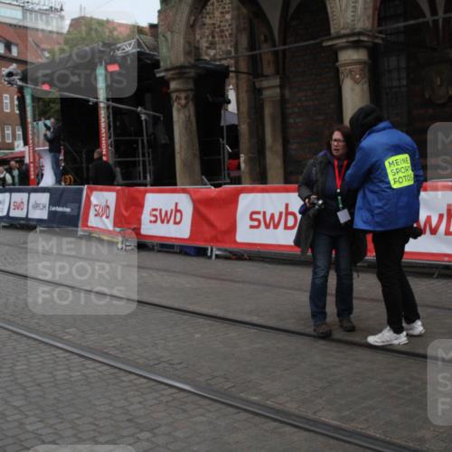 05.10.2025 - 20. swb-Marathon Bremen Yannick Fuchs http://msf.ph/oto/9306892 05.10.2025 12:01:13 Ziel  meine-sportfotos.de